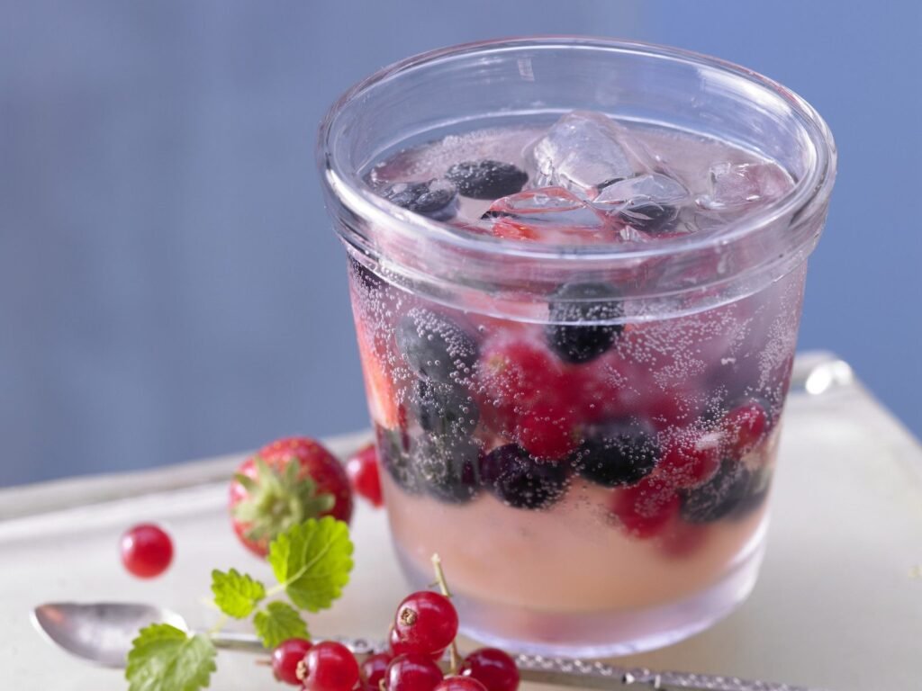 Best Drinks and Mocktails for Summer Weddings