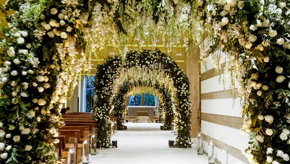 Unique Wedding Entrance Decor